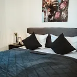 Boutique * كولونيا